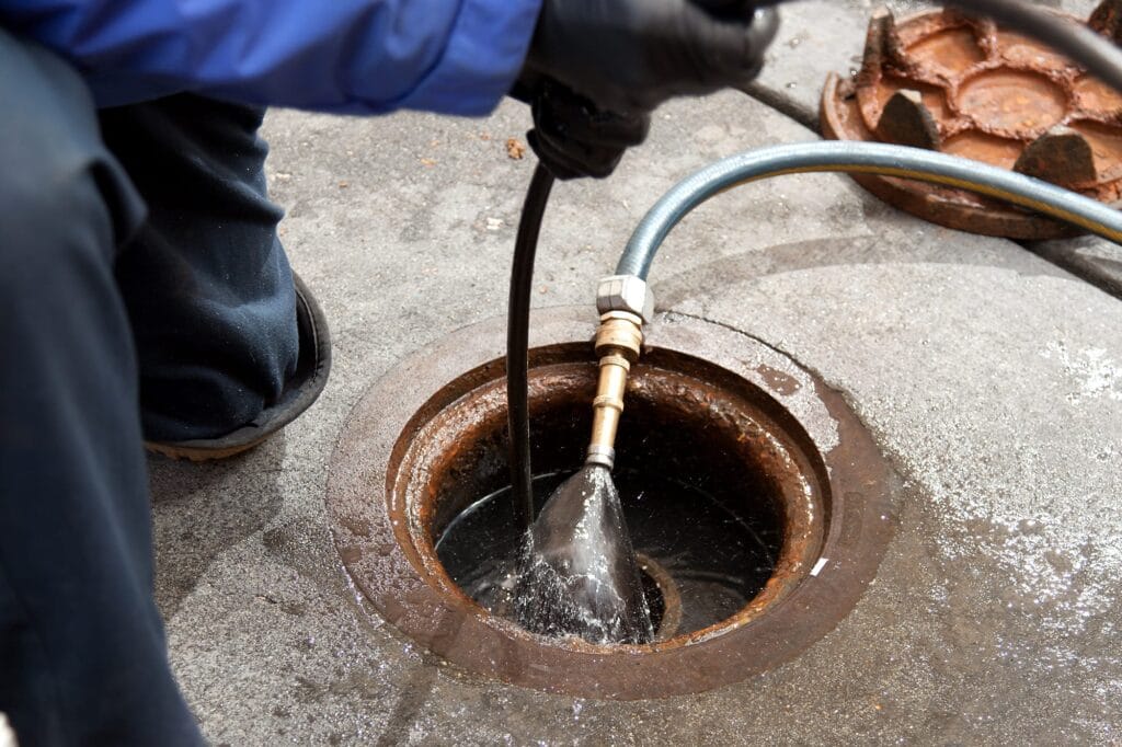 Emergency drain cleaning and clogged drain repair in Pinellas Park, Florida